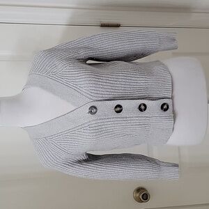 Old Navy Size XS Petite Gray Button Front Cardigan Sweater Gently Used Condition